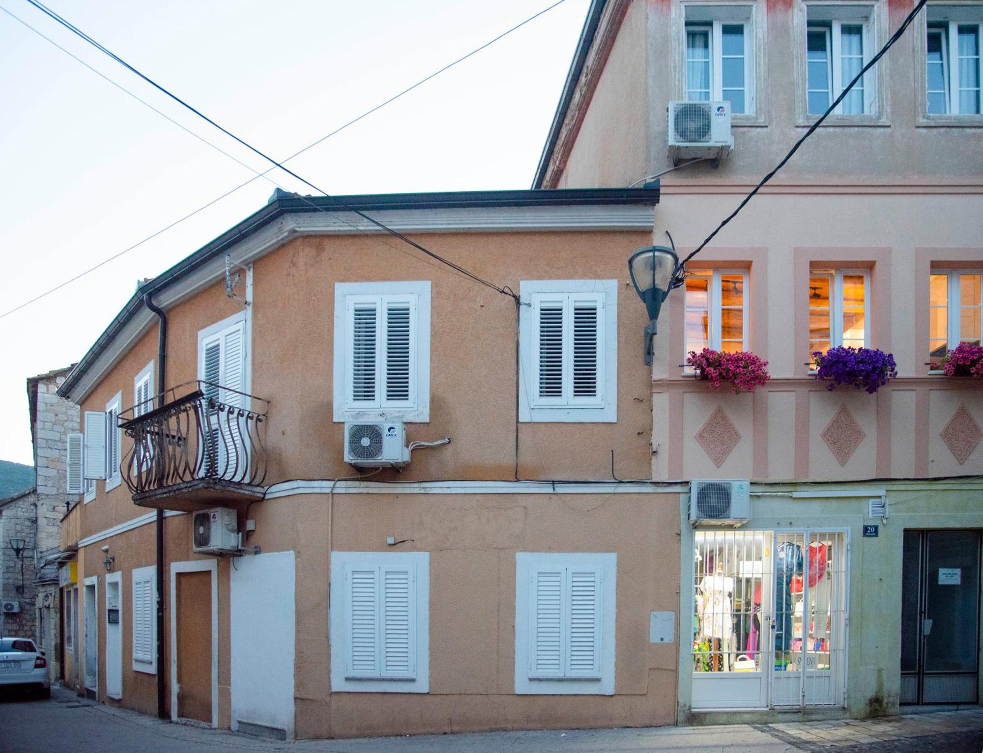 Apartments Allegra Sinj Kültér fotó